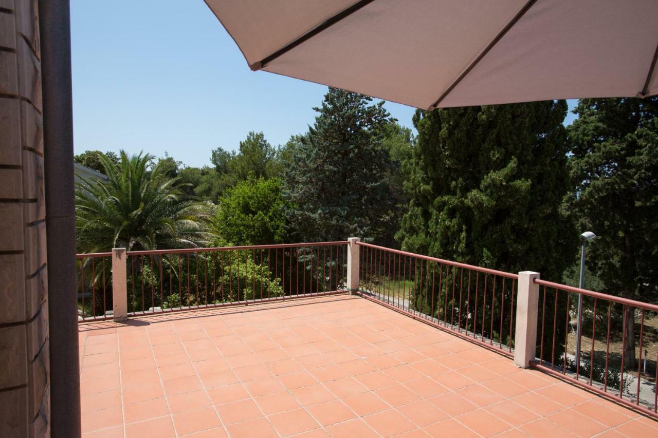 Apartment Supetar Blue Sky מראה חיצוני תמונה